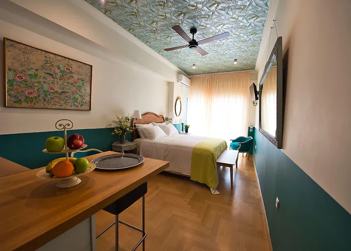 Rastoni Athens Suites Near Acropolis At Tsatsou Street